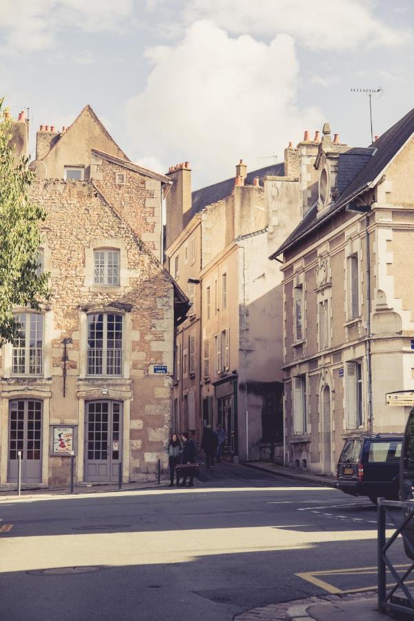 La Maison De La Liberte Studio Jules Verne ポアティエ エクステリア 写真